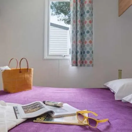 5 Etoiles - Parc Aquatique - Eeibdg